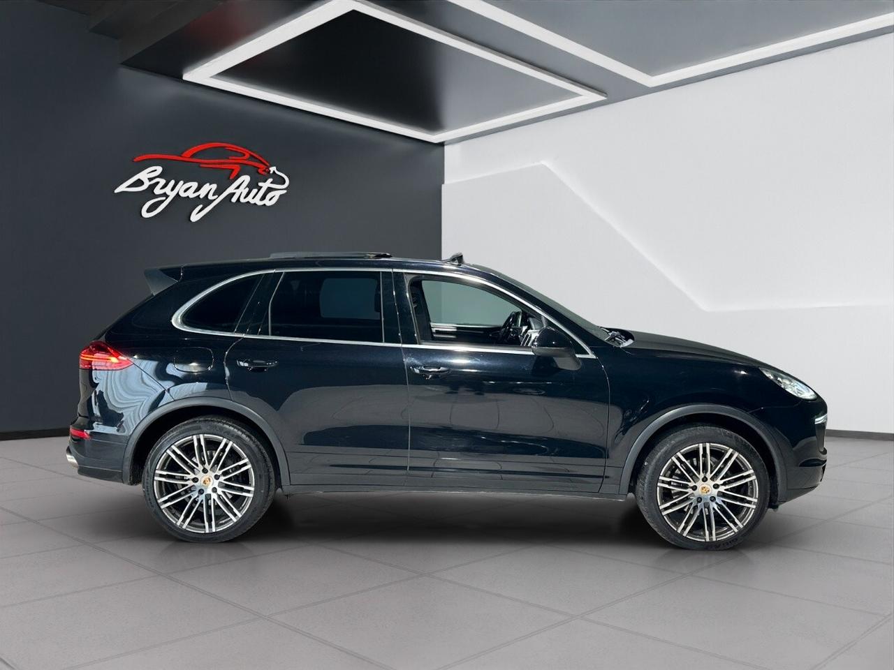 Porsche Cayenne 3.0 TIPTRONIC
