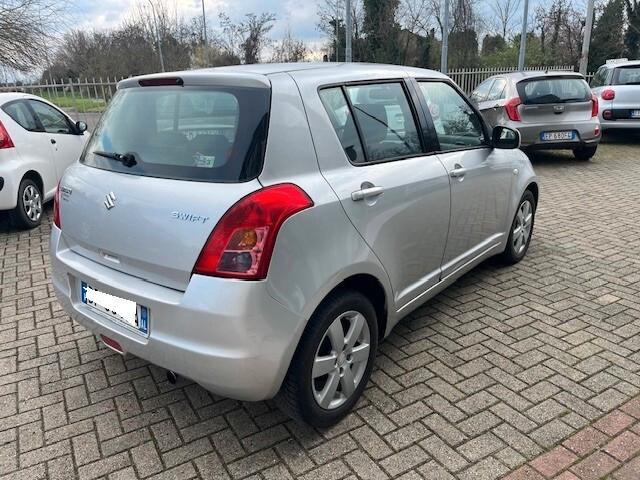 Suzuki Swift 1.3 DDiS 75CV 5p. GL