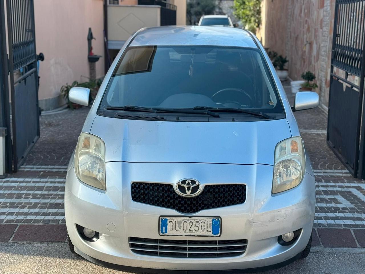Toyota Yaris 1.3 5 porte Navi