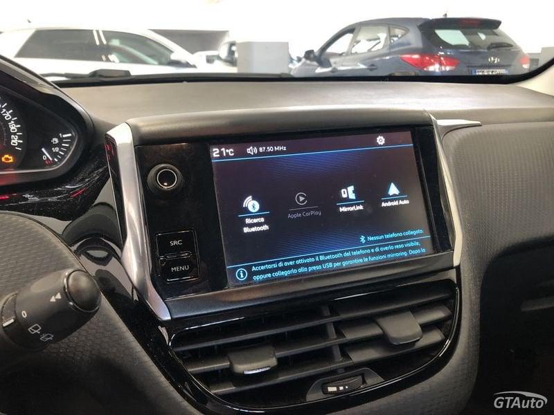 Peugeot 208 PureTech 82 5 porte Allure