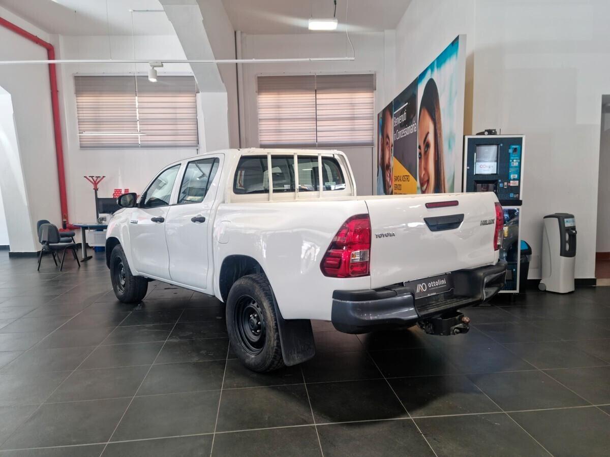 Toyota Hilux 2.4 D-4D 4WD AZIENDALE GARANZIA 3 ANNI