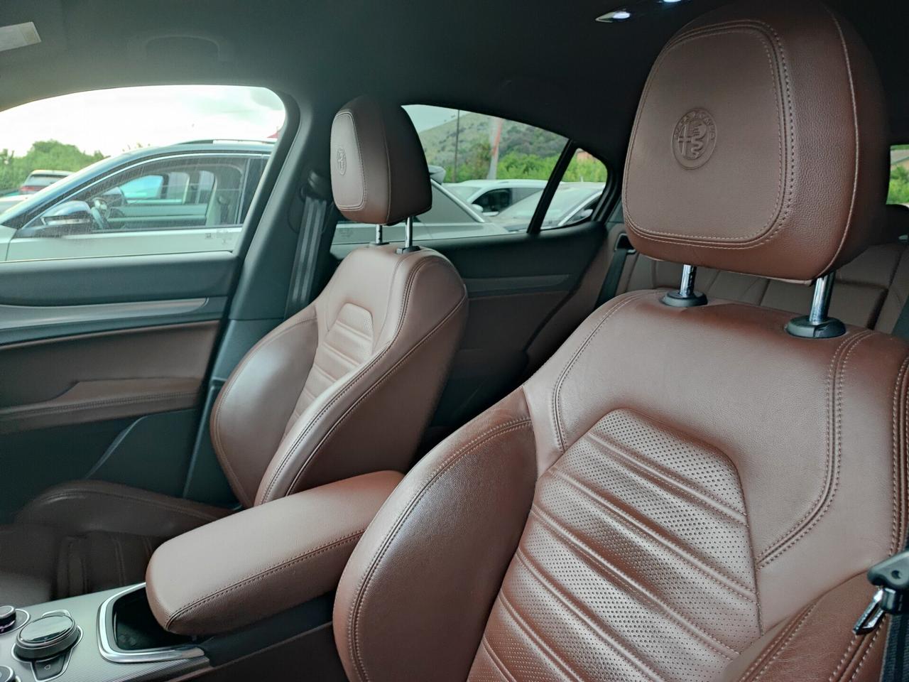 Alfa Romeo Stelvio 2.2 Turbodiesel 210 CV AT8 Q4 Veloce