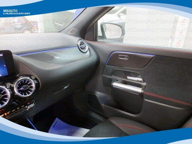 MERCEDES-BENZ GLA 200 D Automatic AMG Line Premium EU6 KM Ø