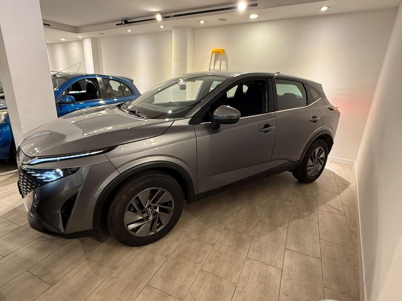 Nissan Qashqai MHEV 140 CV Tekna 20.000 KM ANNO 2025