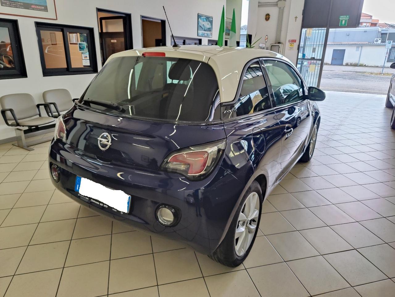 Opel Adam 1.2 70 CV