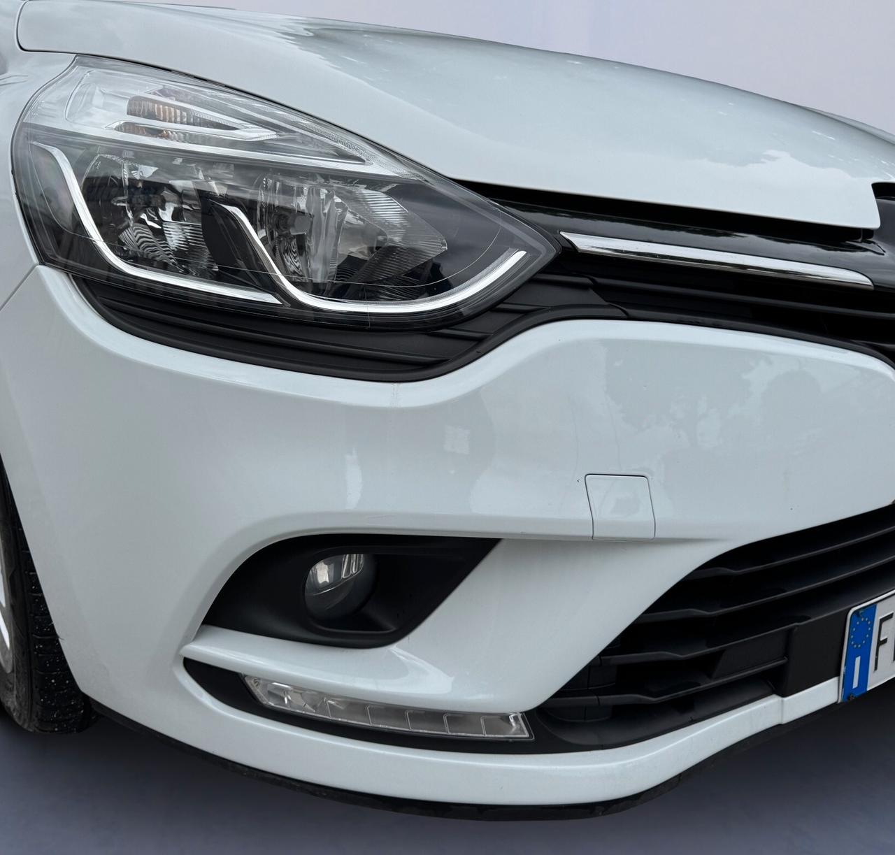 Renault Clio dCi 8V 75 CV 5 porte Moschino Zen