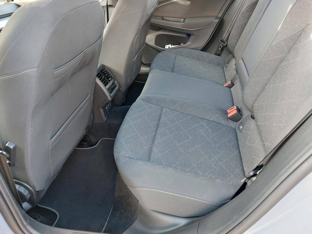 Volkswagen Golf 2.0 TDI 115 CV SCR Life