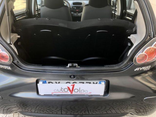 TOYOTA Aygo 1.0i 12V 5 porte