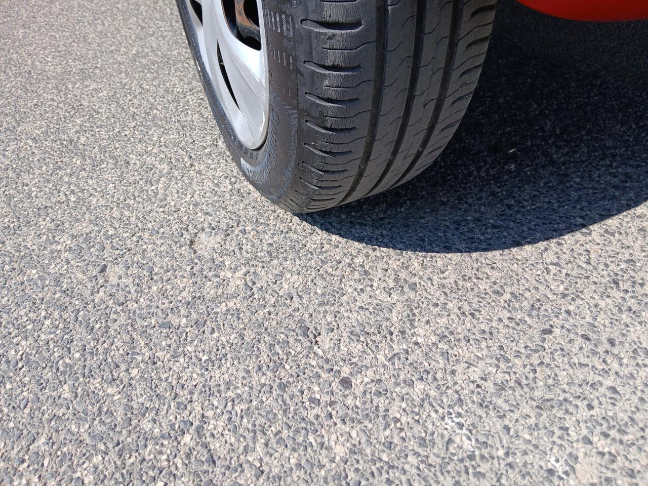 Opel Karl 1.0 75 CV anno 2015 modello full optiona