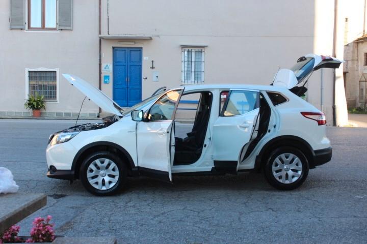 Nissan Qashqai 1.2 DIG-T ESTETICA DA AUTO NUOVA UNICO UTILIZZATORE BENZINA CLIMATIZZATA