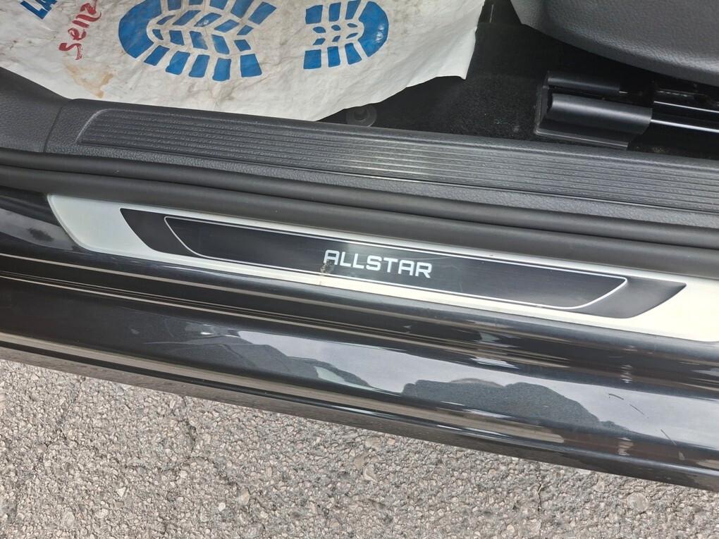 Volkswagen Golf 7 1.6 TDI 110cv "ALLSTAR" - 2016