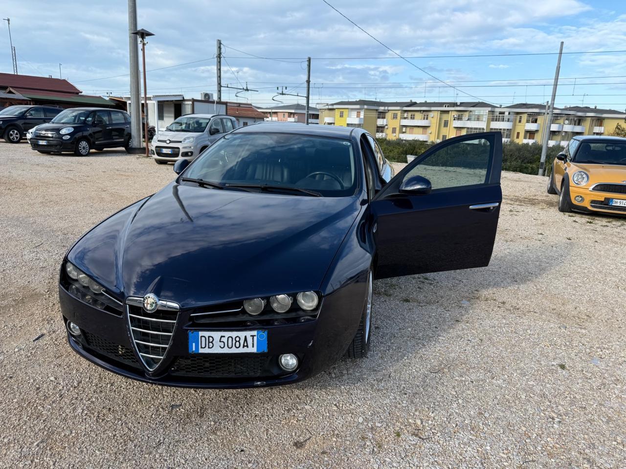 Alfa Romeo 159 1.9 JTD SEDILI IN PELLE/Navigatore BERLINA