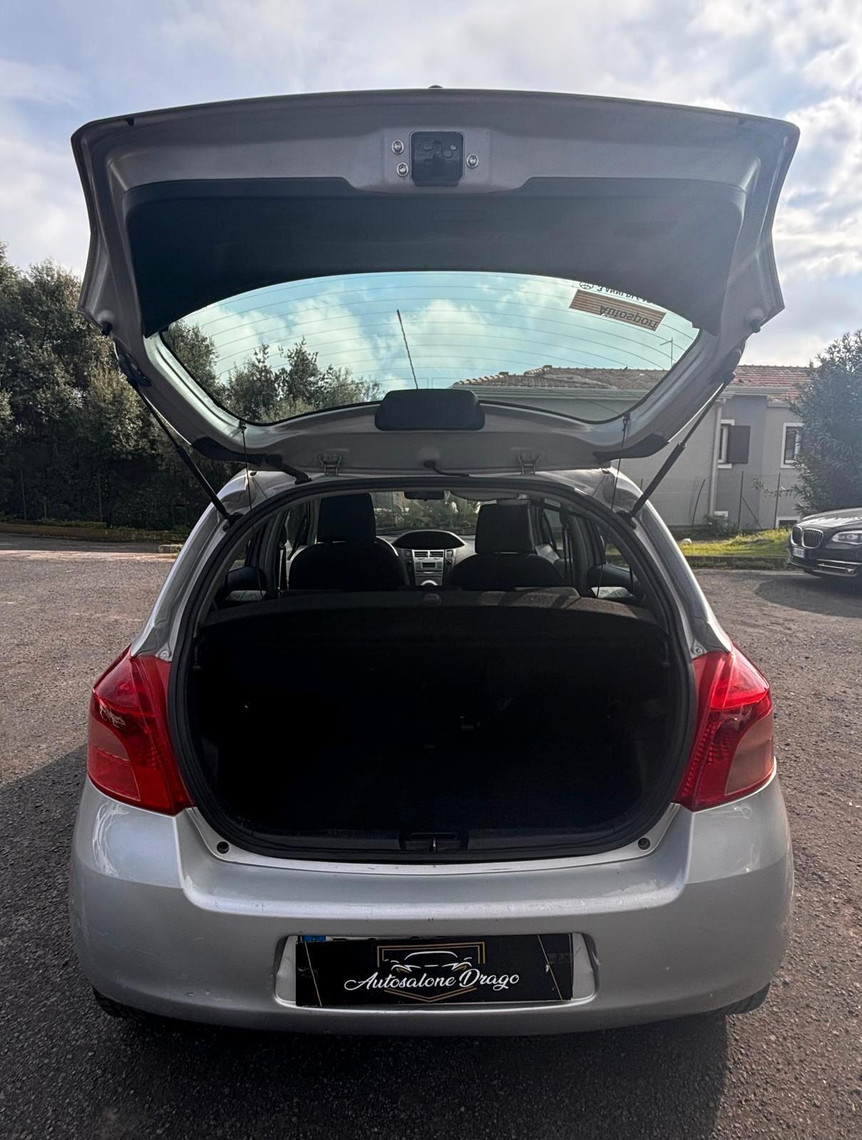 Toyota Yaris 1.3 5 porte