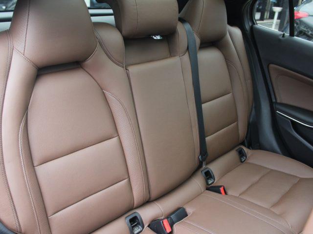 MERCEDES-BENZ GLA 220 CDI Automatic 4Matic Sport