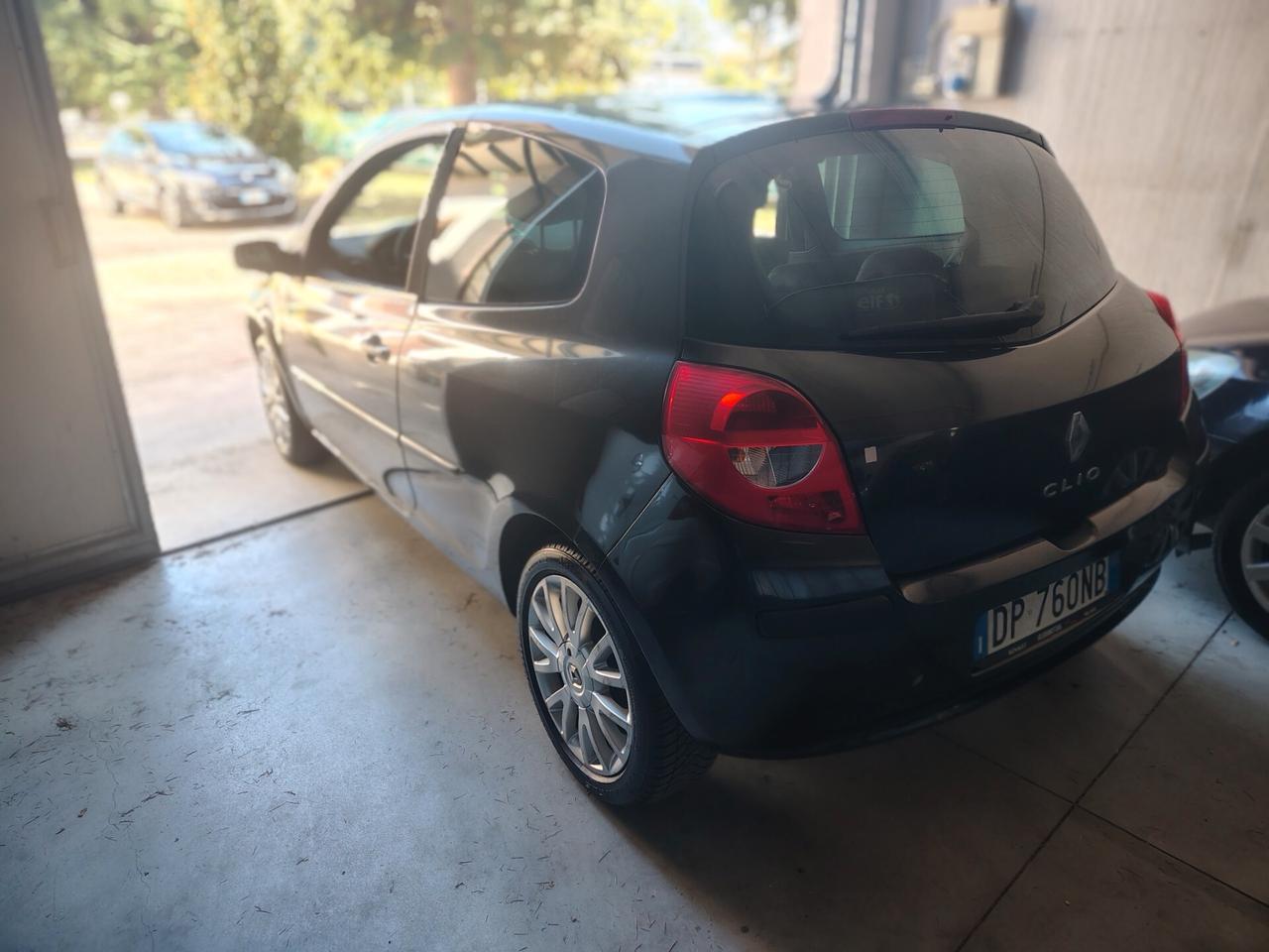 Renault Clio 1.2 16V 3 porte Le Iene