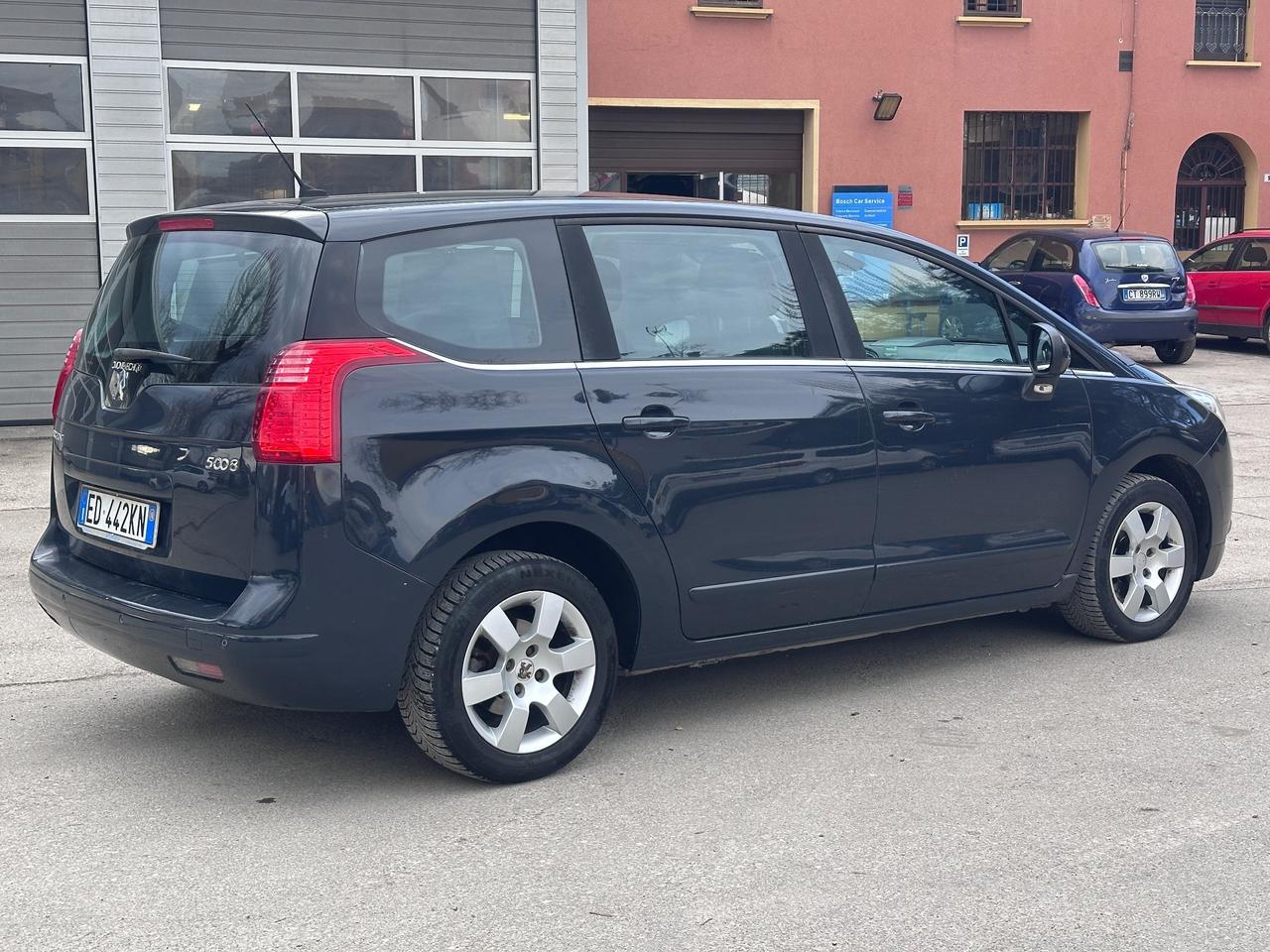 Peugeot 5008 2.0 HDi 150CV Business 7 posti