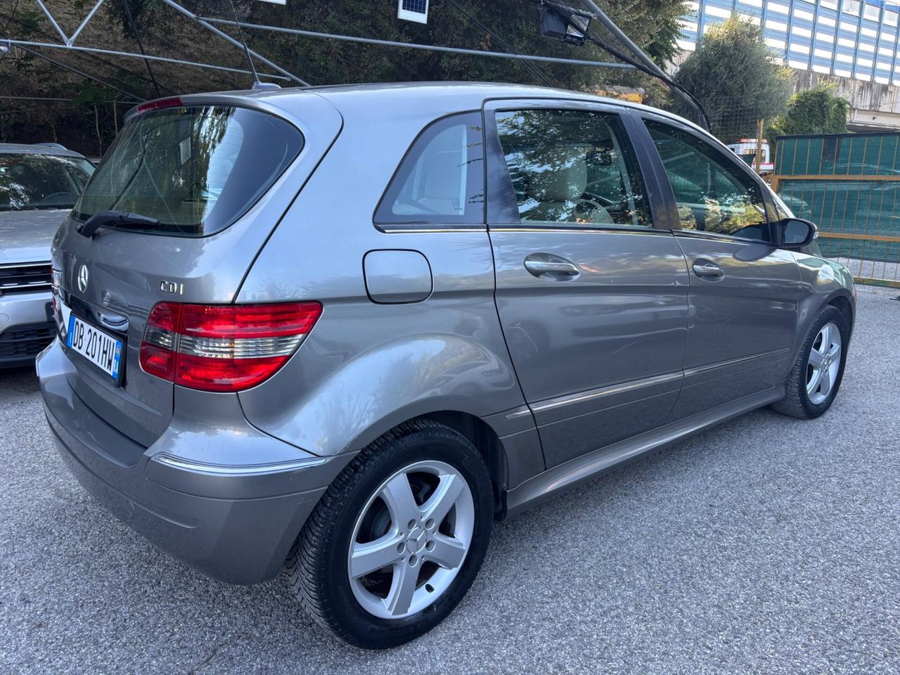Mercedes-benz B 200 CDI AUTOMATICA