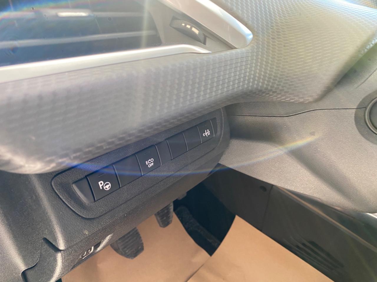 Peugeot 2008 1.6 e-HDi 115 CV ALLURE GRIP CONTROL2014