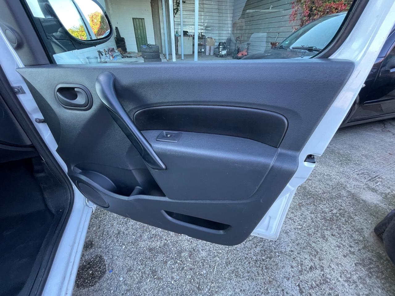 Renault Kangoo 1.5 dCi 90CV F.AP. Stop & Start 4p. Express Energy