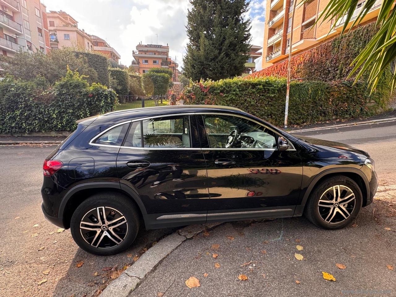 MERCEDES-BENZ GLA 250 e EQ-Power Automatic Sport