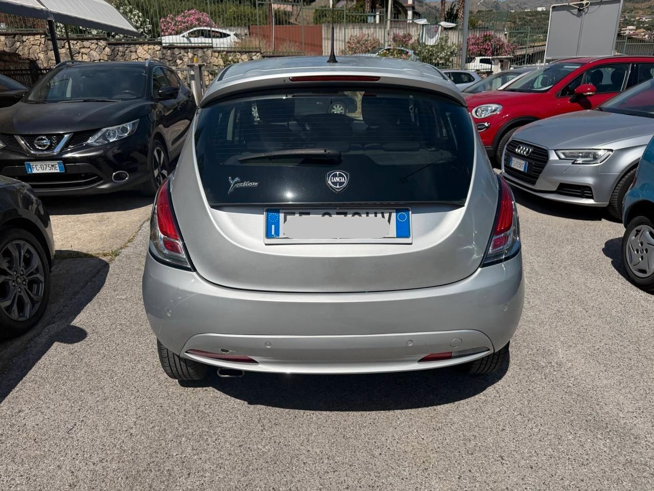 Lancia Ypsilon 2016 1.2 69 CV 5 porte GPL Ecochic Platinum