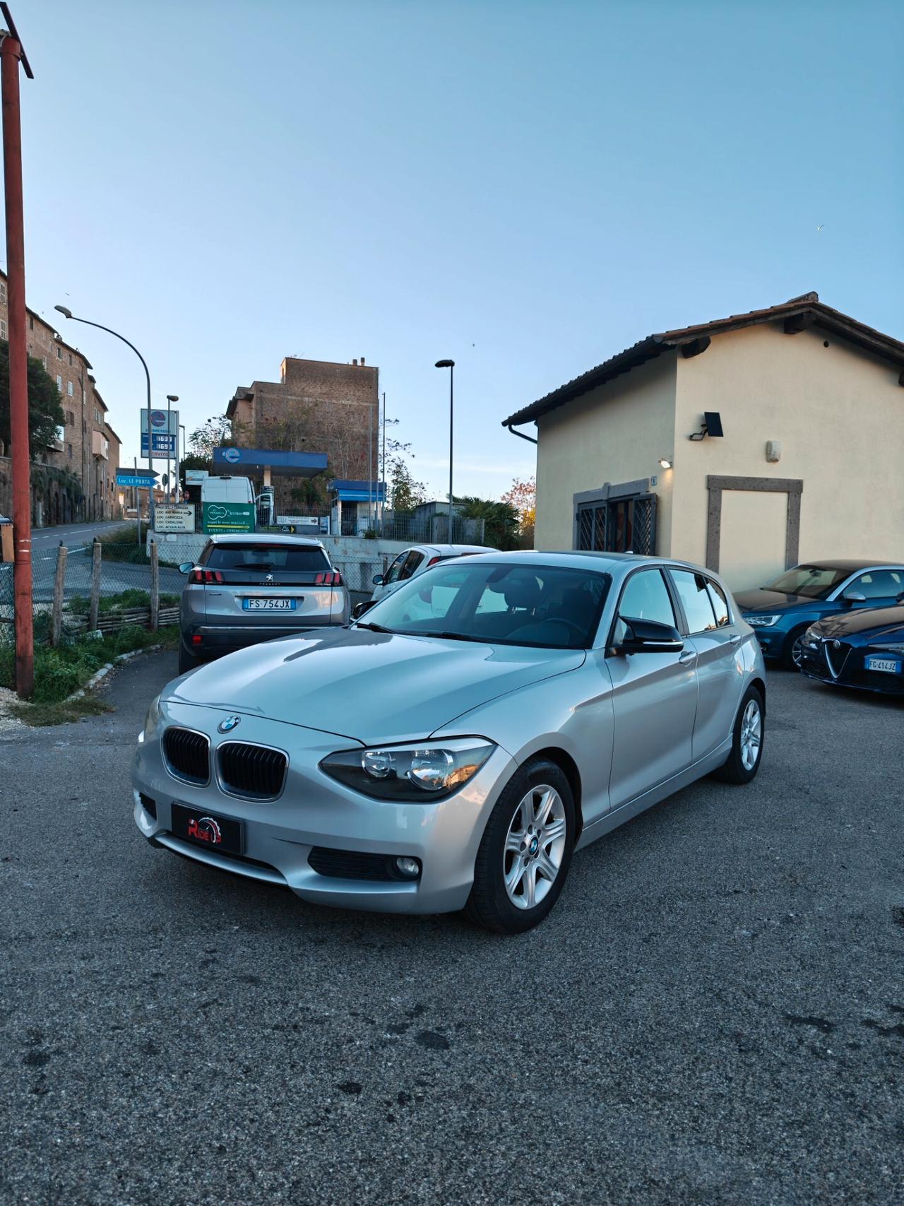 Bmw 116d 5p. Efficient Dynamics