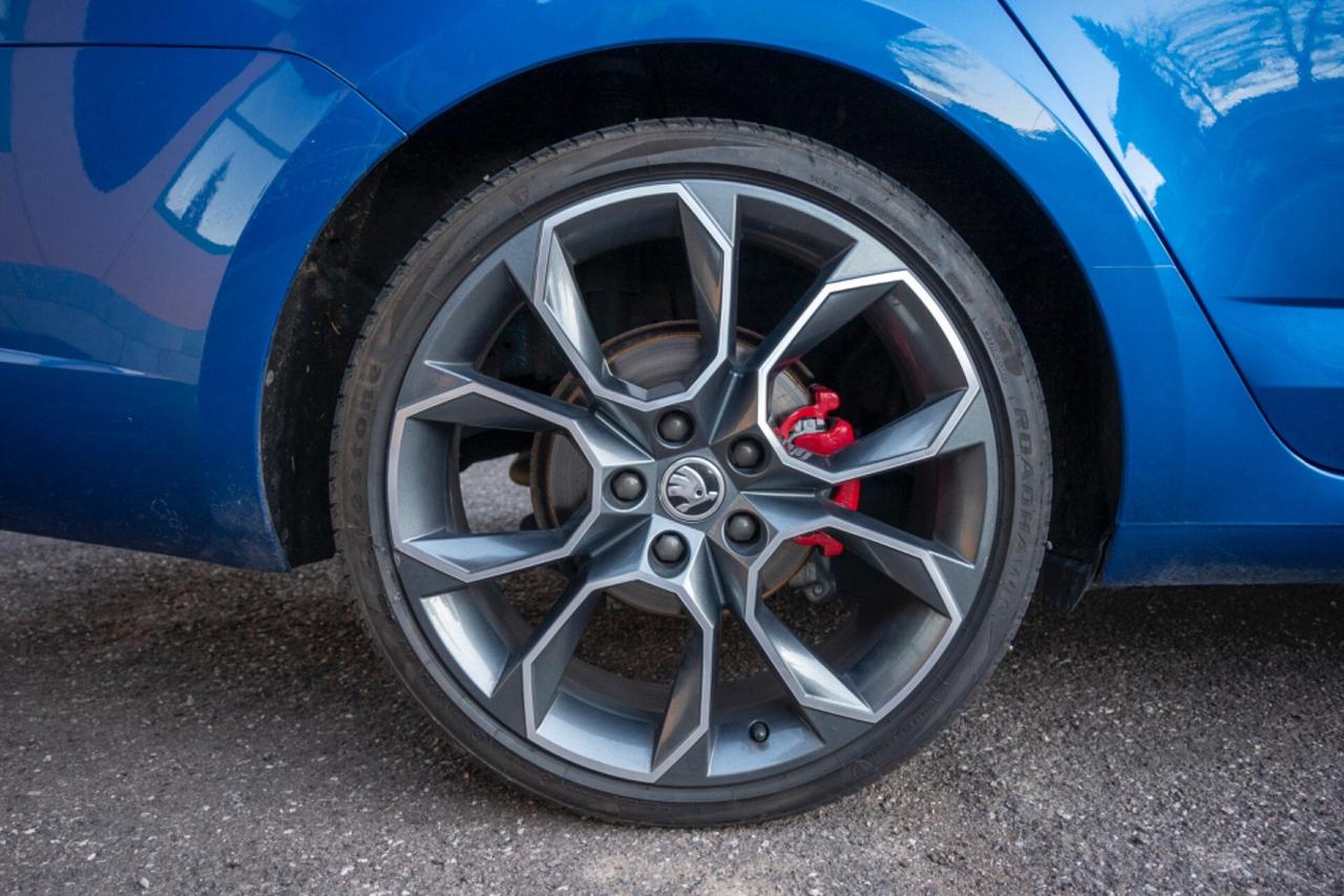 Skoda Octavia RS 2.0 TDI 4x4 DSG Wagon - CINGHIA OK