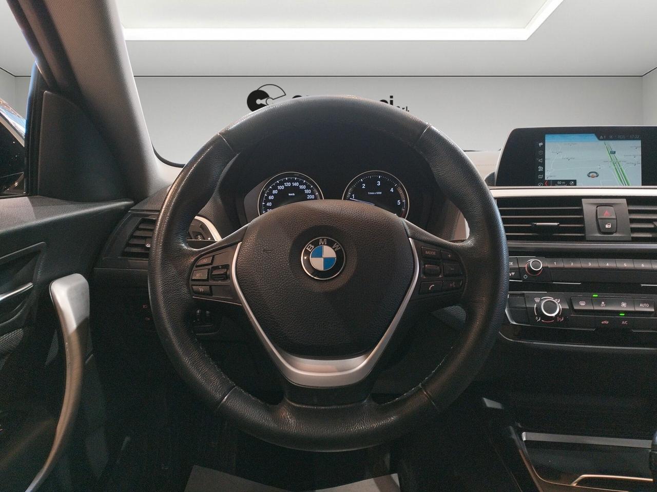 BMW 118 d Urban 3p auto *TAGLIANDI CASA MADRE*