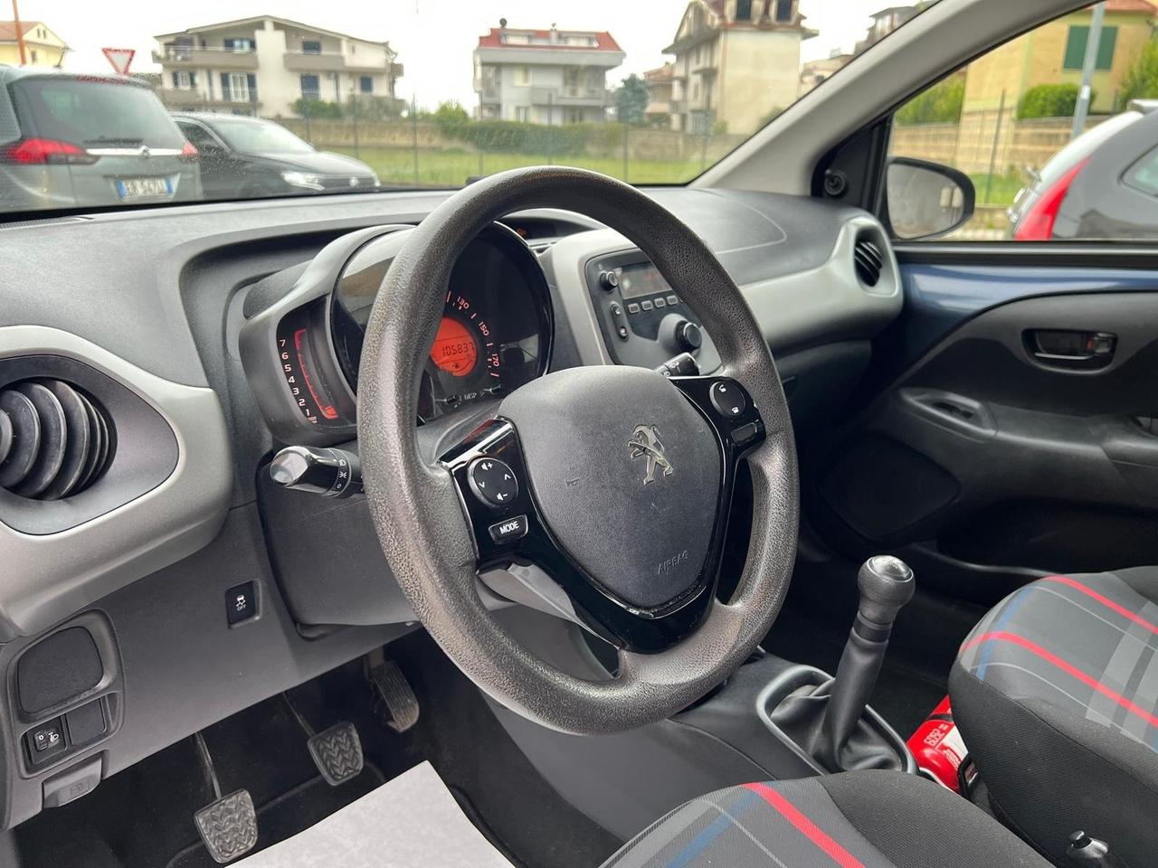 Peugeot 108 108 5p 1.2 vti 12v Active Clima/Park/Bluetooth