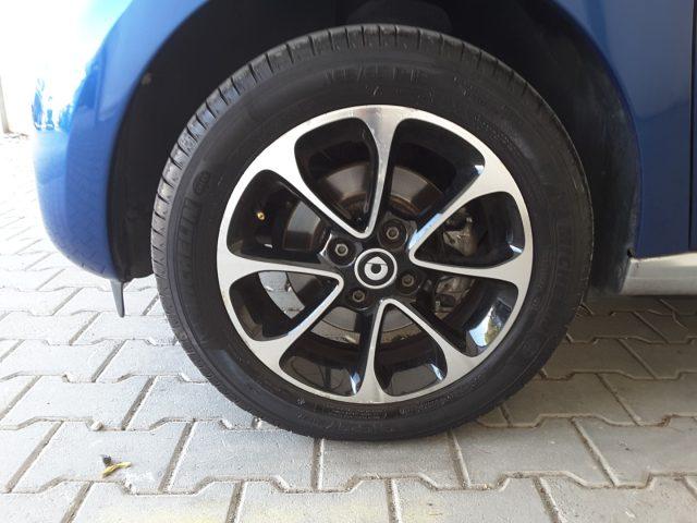 SMART ForFour 1.0 72kw Passion Twinamic *TETTO APRIBILE*
