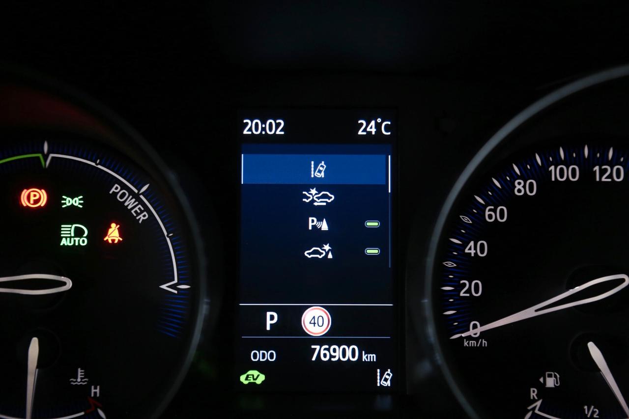 Toyota C-HR 1.8 Hybrid E-CVT Trend