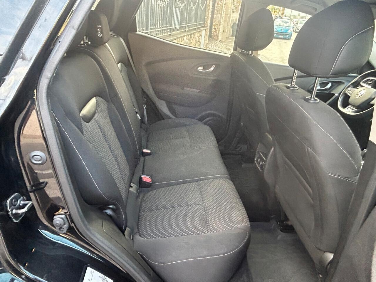 Renault Kadjar Blue dCi 8V 115CV Black Edition