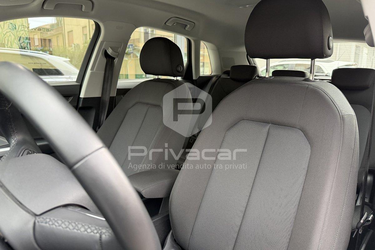 AUDI Q3 45 TFSI e S tronic Business