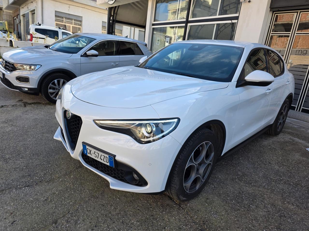Alfa Romeo Stelvio 2.2D 190 CV AT8 Q4 GARANZIA 24 MESI
