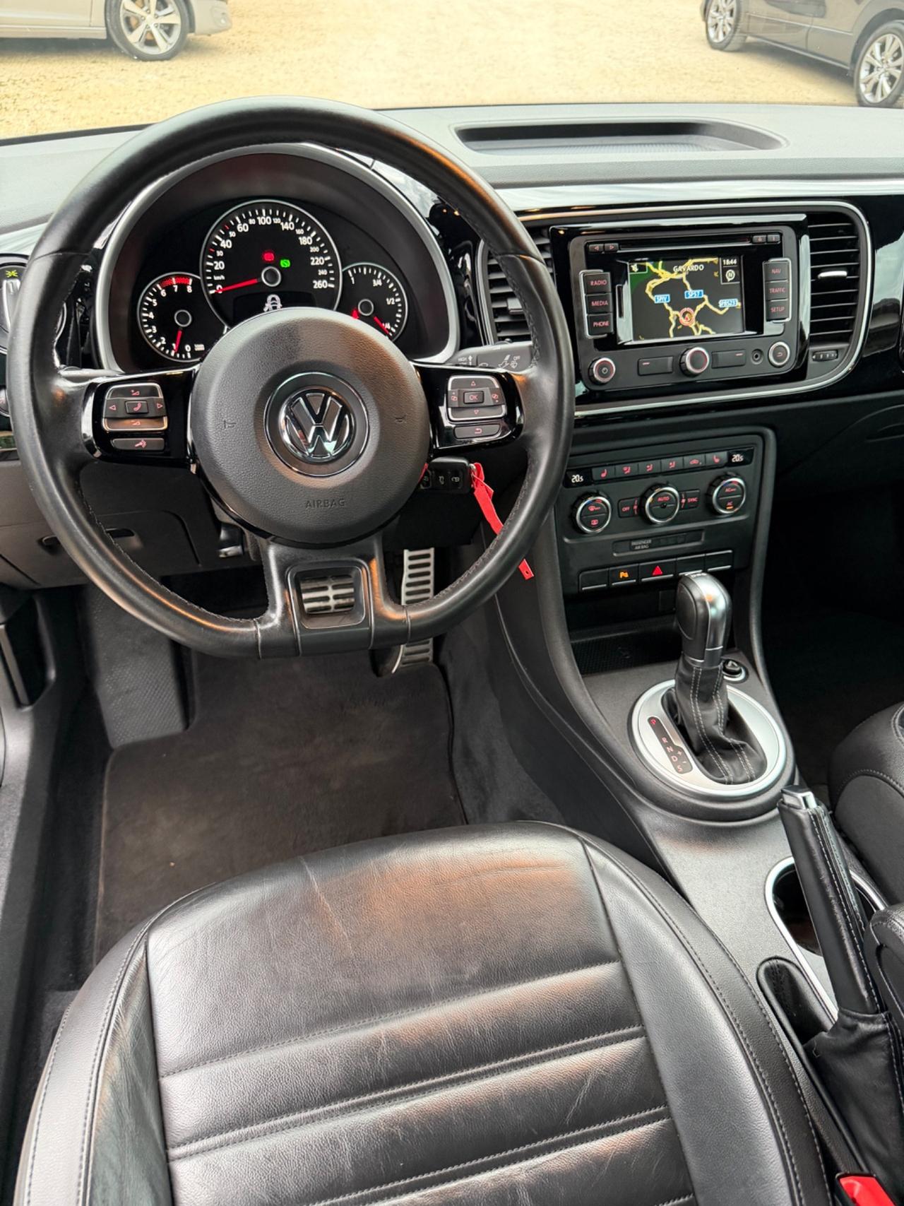 Volkswagen MAGGIOLINO BEETLE DSG SPORT KMCERT