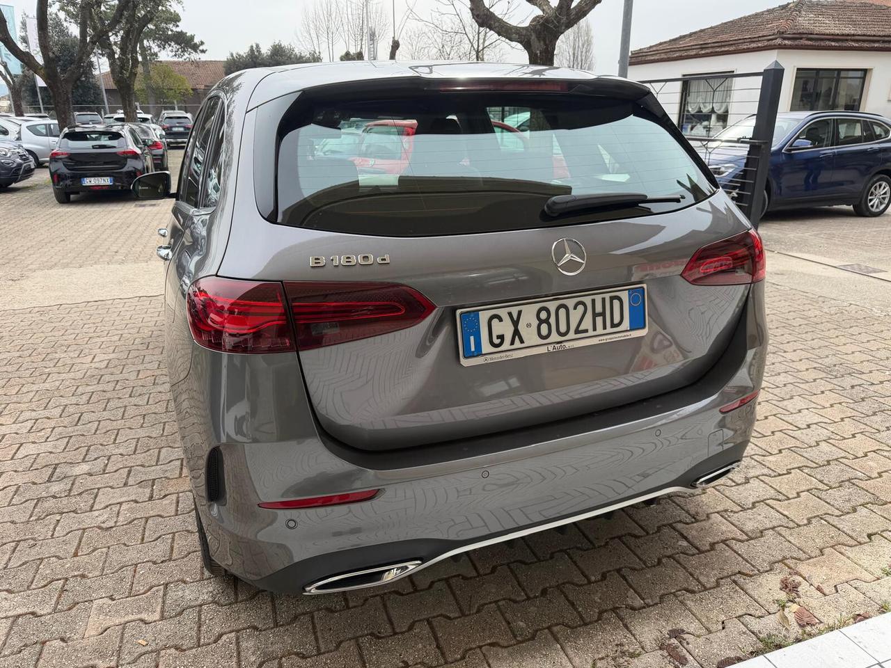Mercedes-benz B 180 d Automatic AMG Line Premium Plus