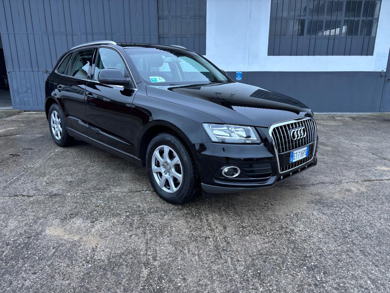 Audi Q5 2.0 TDI 150 CV. Garanzia 12 mesi