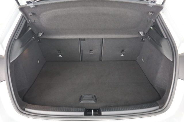 MERCEDES-BENZ A 250 A 250 e EQ-POWER Automatic PREMIUM
