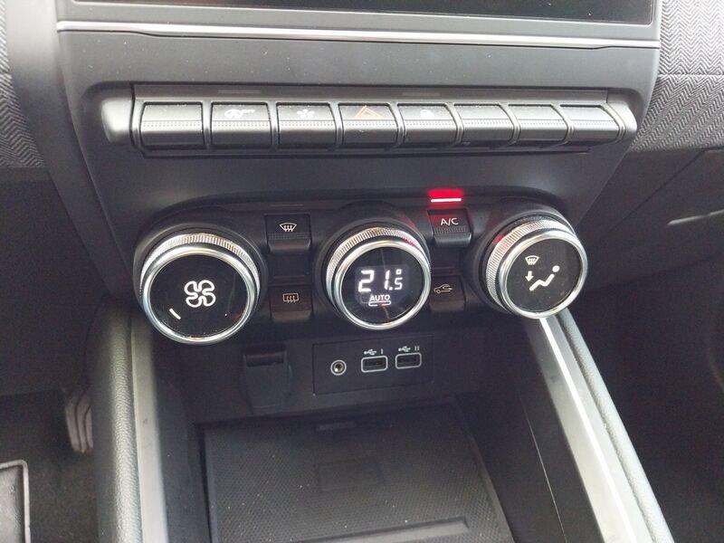 Renault Clio Clio 1.0 tce Techno 90cv