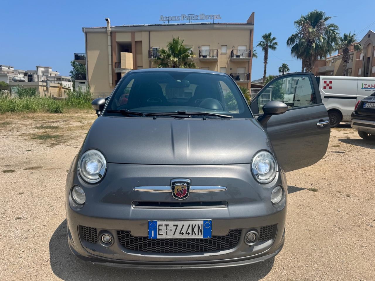 Abarth 595 1.4 Turbo T-Jet 160 CV Competizione