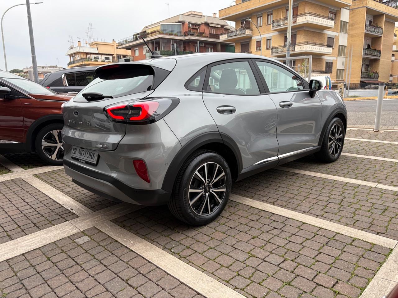 Ford Puma EcoBoost Hybrid ST-Line X Design !!