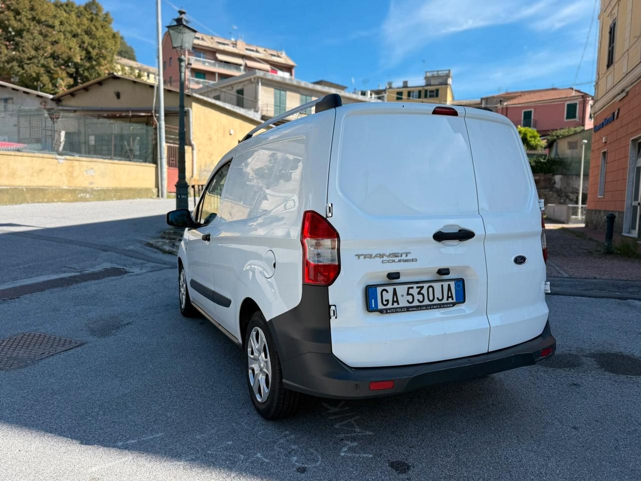 Ford Tourneo Connect 1.5 TDCi 120 CV Titanium