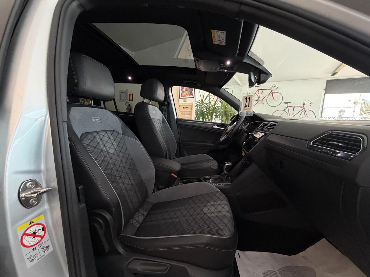 Volkswagen Tiguan 2.0cc tdi R-Line 4motion 150cv dsg Iva Esposta