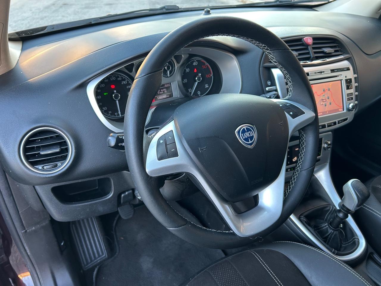 Lancia Delta 1.6 MJT Platino km certificati