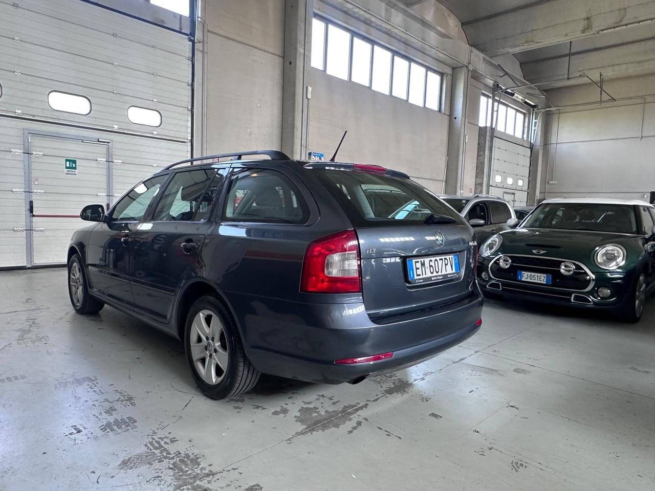 Skoda Octavia 1.6 TDI CR F.AP. Wagon Elegance