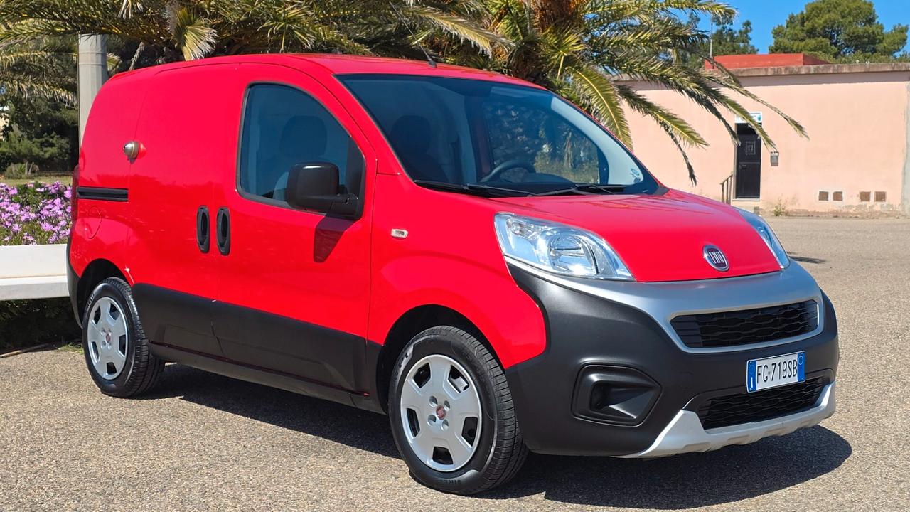 Fiat Fiorino 1.3 MJT 95CV Combinato Adventure