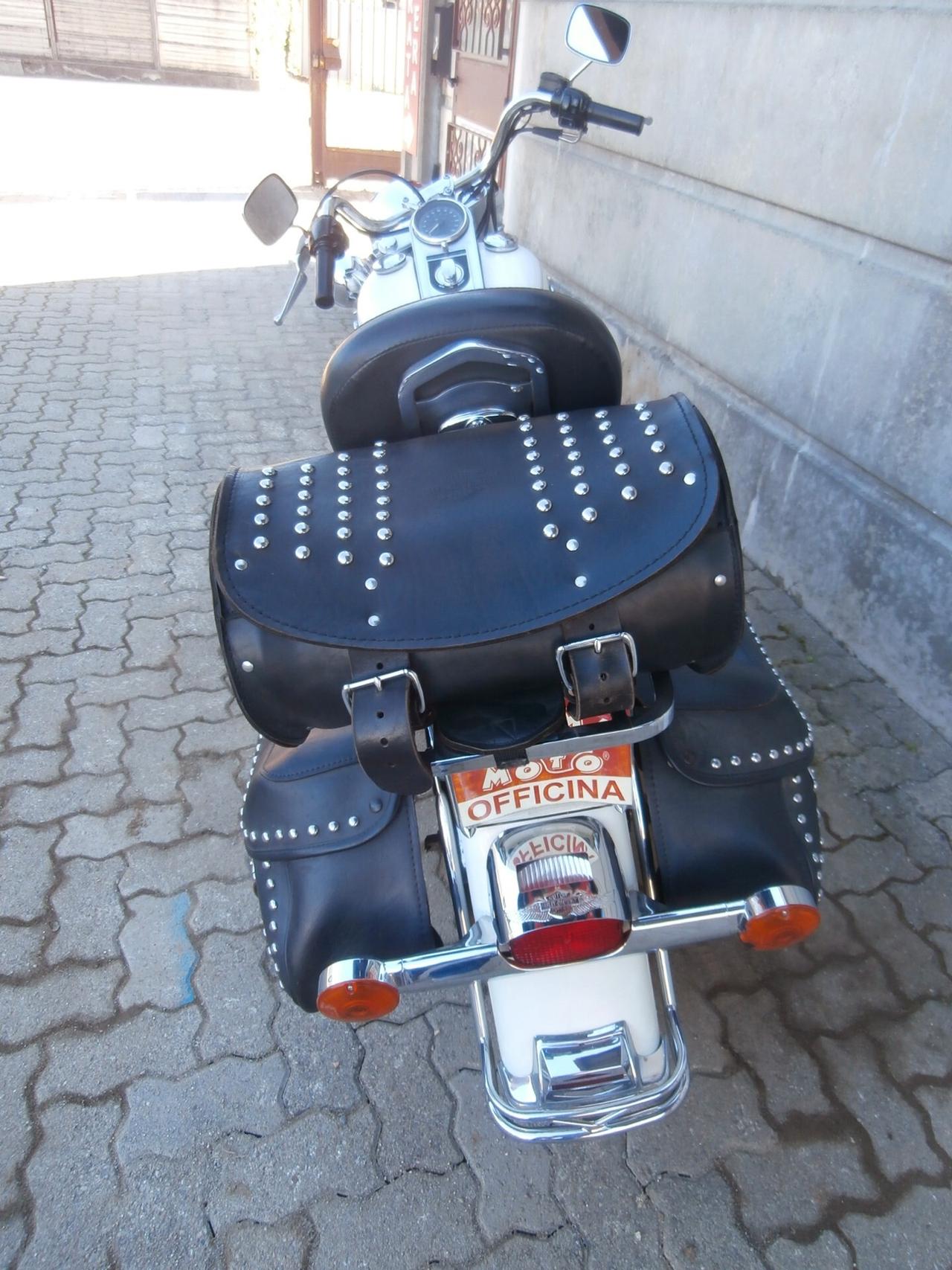 Harley-davidson 1450 Heritage Softail Classic del 2000 compreso trapasso, tagliando, garanzia