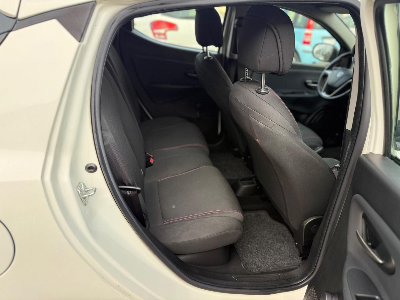 Lancia Ypsilon 0.9 TwinAir 85 CV 5 porte Metano Ecochic Gold