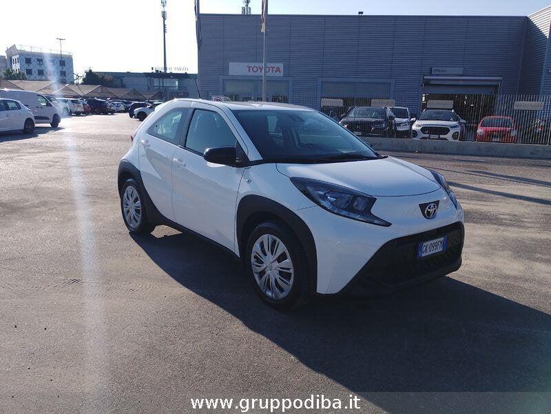 Toyota Aygo X 1.0 Active 72cv