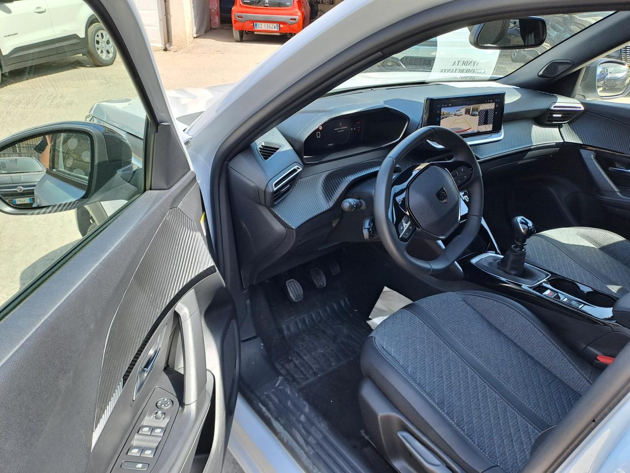 Peugeot 2008 PureTech 100 S&S Allure